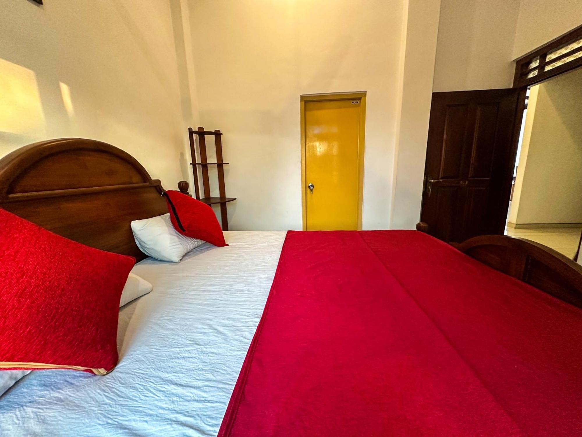 New Panda House Hotel Galle Kamer foto